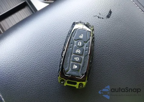 2018 Ford F-250 Lariat из США, поврежденный, VIN 1FT7W2BTXJEB58348